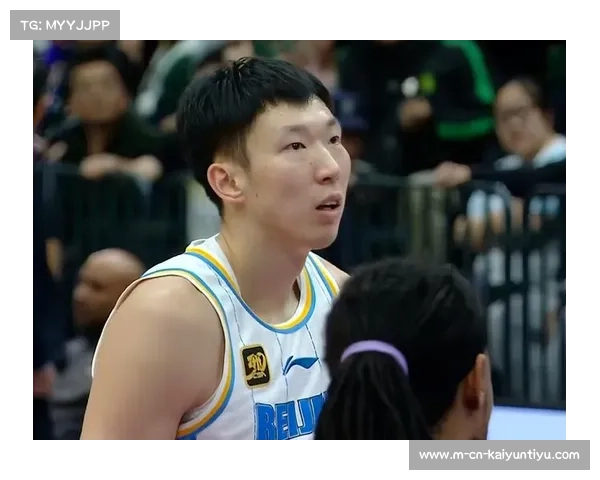 北京首钢内线组合周琦曾凡博强势登场 陈盈骏控场能力全面提升 北京首钢内线组合周琦曾凡博强势登场 陈盈骏控场能力全面提升